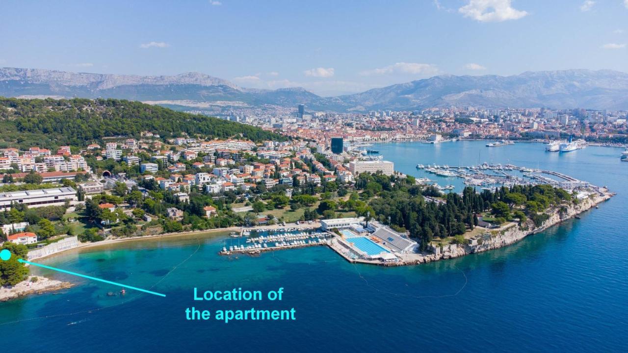 Beachfront Apartment Drazen, With Garden And Parking Split Kültér fotó
