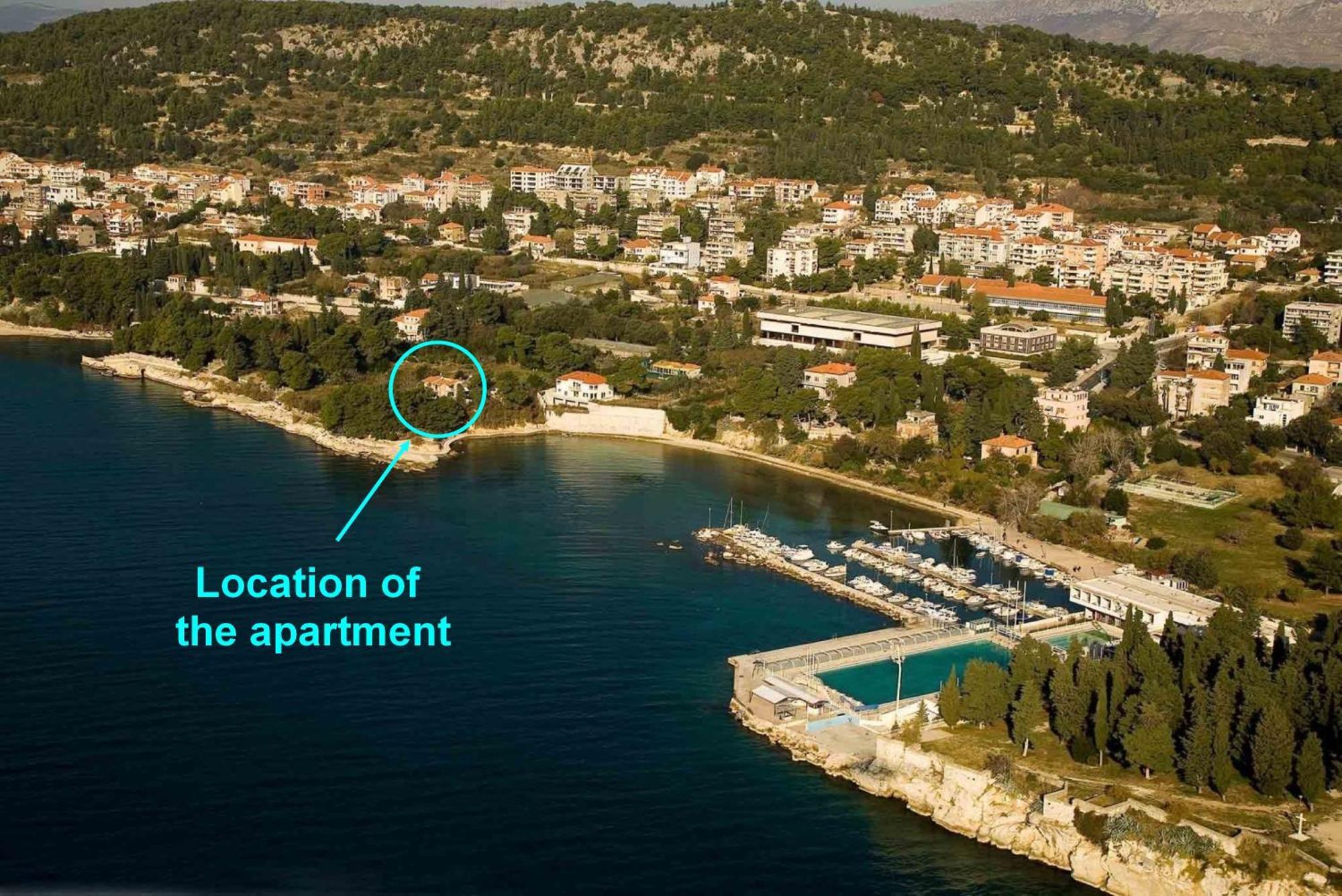 Beachfront Apartment Drazen, With Garden And Parking Split Kültér fotó